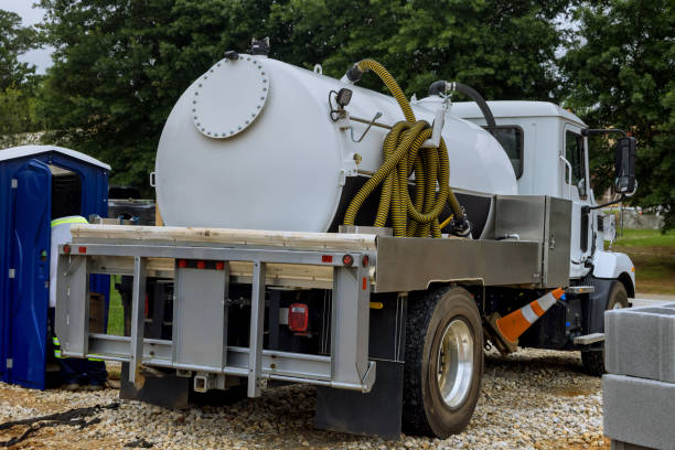 Portable Toilet Options We Offer in Tashua, CT